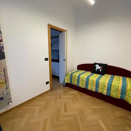 Regina Di Cuori Milán