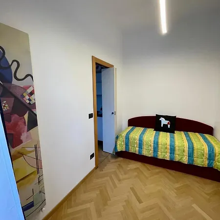 Regina Di Cuori Milán